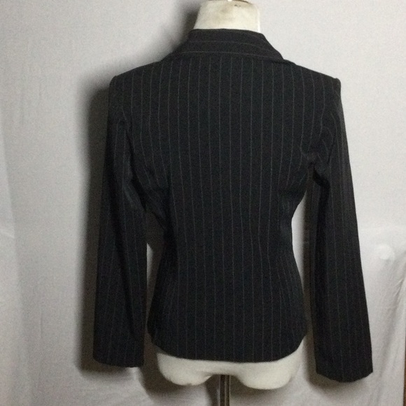 A.BYER rare long sleeve sharp business pinstripe one button women’s blazer - Picture 2 of 5